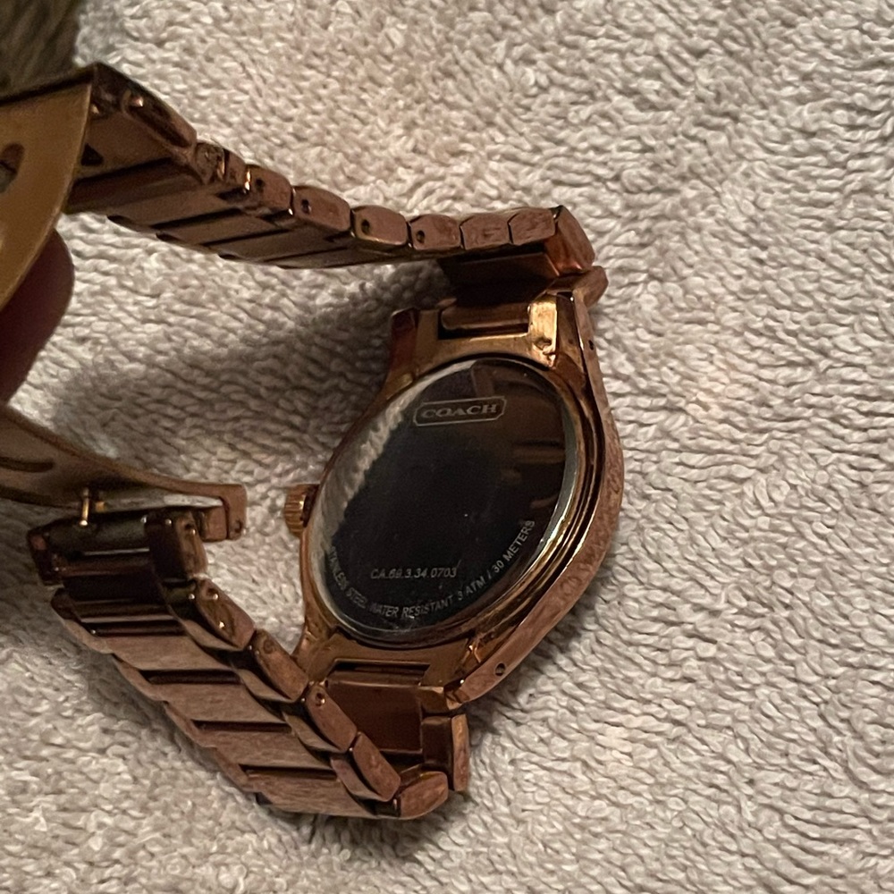Coach Watch - Picture 3 of 3
